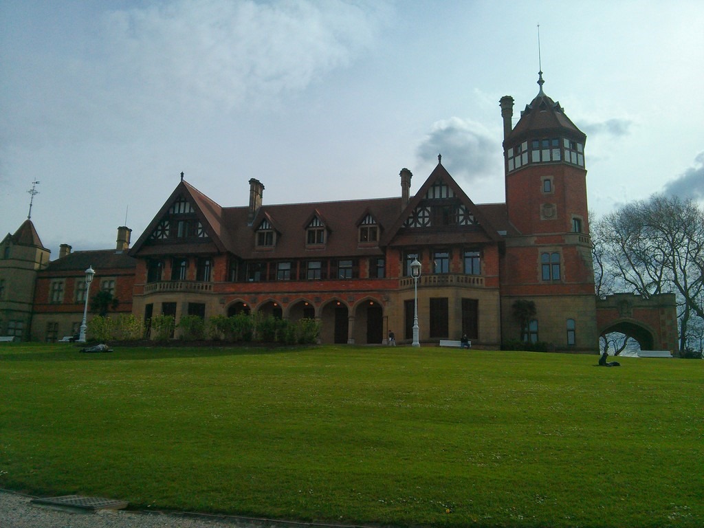 Miramar Palace