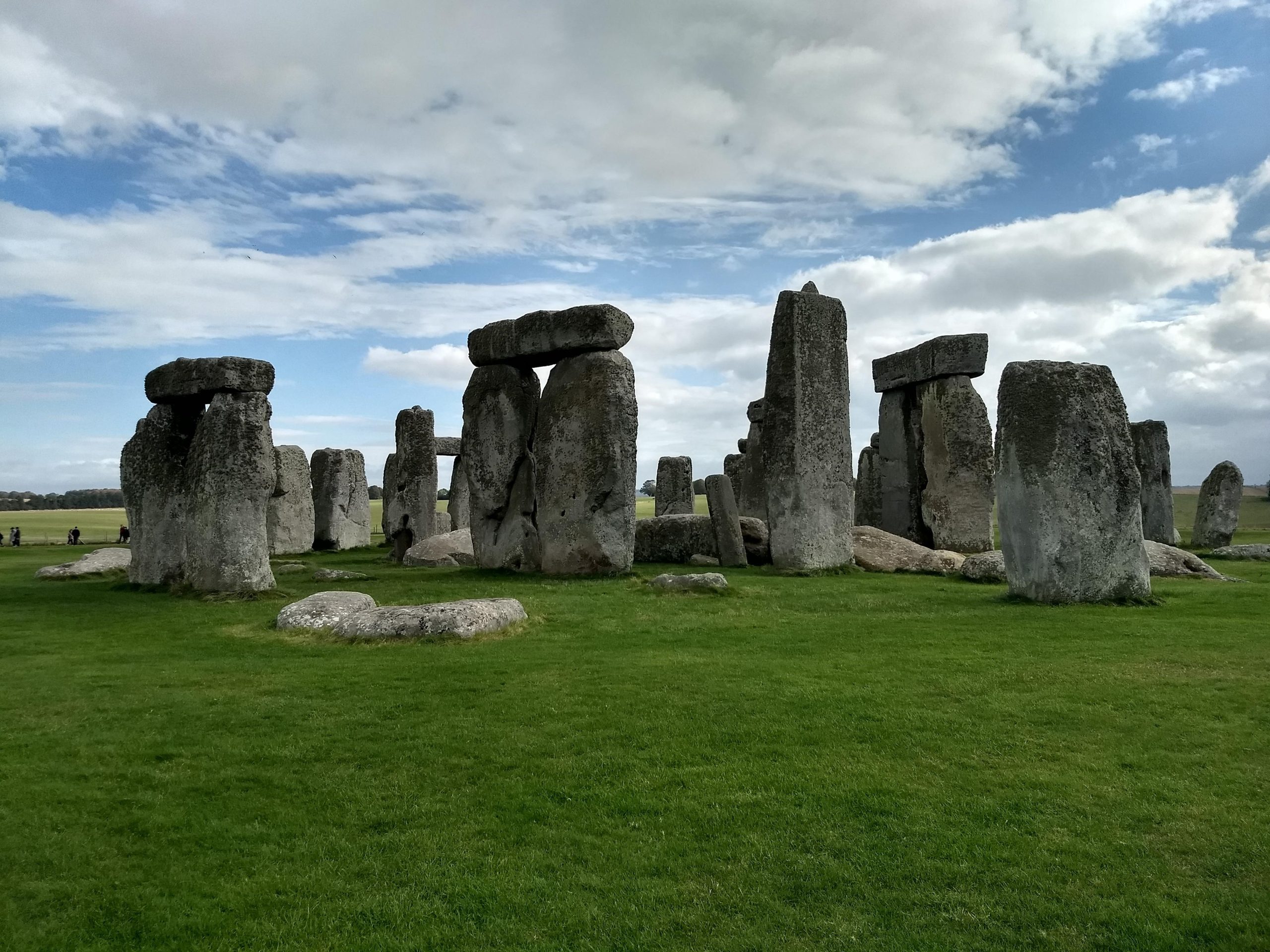 stonehenge-2